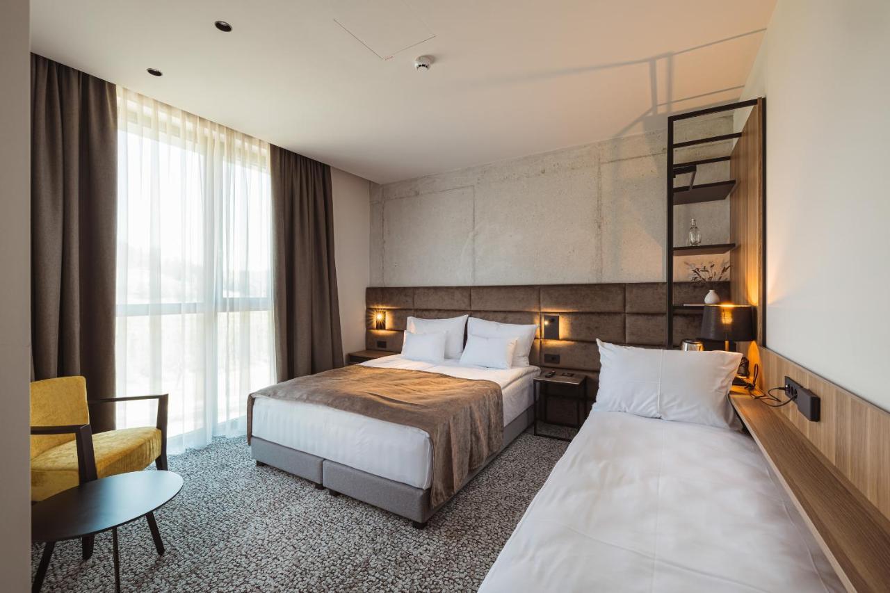 Hotel Grof Vransko 外观 照片