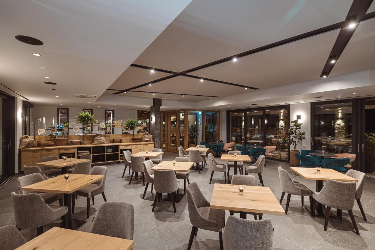 Hotel Grof Vransko 外观 照片
